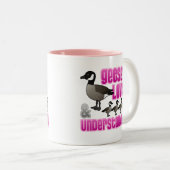 Ganzen, liefde en begrip tweekleurige koffiemok (Voorkant rechts)