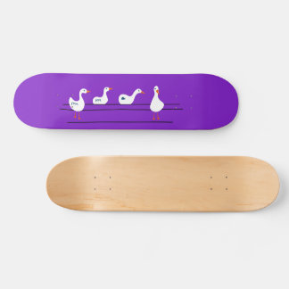Ganzen op een draadloos skateboard dek