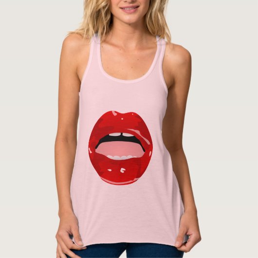 Gap-tandenmeisje, rode lippen T-shirts (Voorkant)