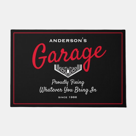 Garage Elke naam Funny Gezegde Black Red Deurmat (Voorkant)