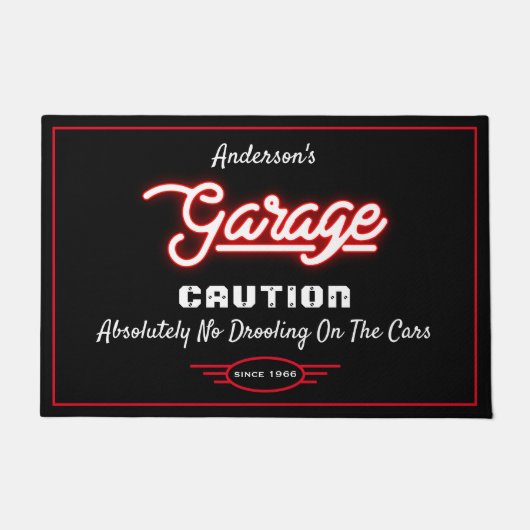 Garage Elke naam Funny Gezegde Cars Red Black Deurmat (Voorkant)
