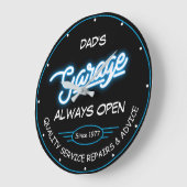 Garage Pa's of een willekeurige naam en Datum: Whi Grote Klok (Hoek)