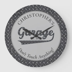 Garage Raak niets grote klok aan