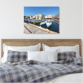 Gardameer Bardolino haven uitzicht canvas print (Insitu (Slaapkamer))