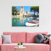 Gardameer Sirmione Castle uitzicht canvas print (Insitu (Woonkamer))