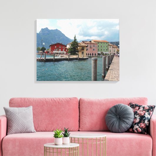 Gardameer Torbole uitzicht canvas print (Insitu (Woonkamer))