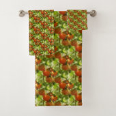 Garden Cherry Tomates Natuur Pattern Bad Handdoek (Insitu)