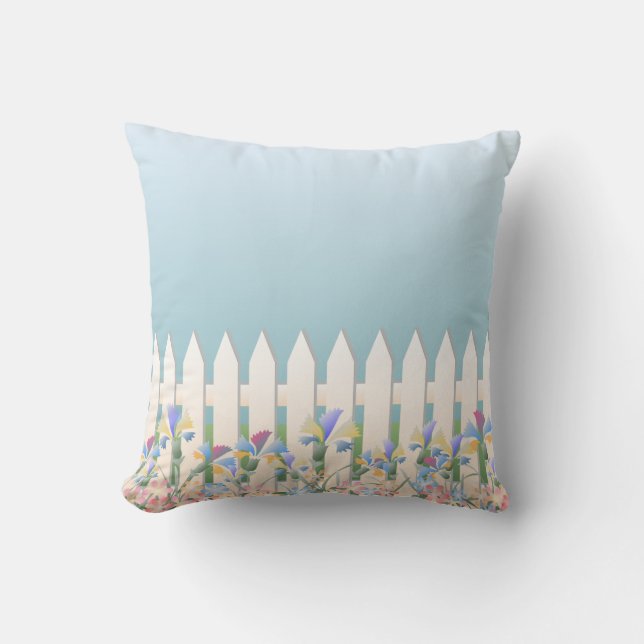 Garden Fence and Flowers Pillow Kussen (Voorkant)