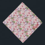 Garden Flowers Pattern Personalized Pet Name Pet Bandana<br><div class="desc">Een  bloempatroon,  gepersonaliseerd met de naam van je huisdier. Deze banaan is bedorven met roze en paarse pastelwaterverven en zal er verbluffend uitzien op je huisdier. Behandel jezelf met een passende sjaal,  met je eigen naam!</div>
