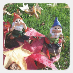 Garden-gnomen in de gaarne-Herfst rode bruine blad Vierkante Sticker