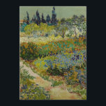 Garden in Arles door Vincent Van Gogh<br><div class="desc">De tuin in Arles door Vincent Van Gogh, olie op canvas 1888, is een landschapsschilderij van een kleine voetpad door een besproeiende tuin van bloembedden onder een zonnige hemel, met fruitbomen, struikgewas, cypersen en landelijke Franse gebouwen op de achtergrond. Met gevarieerde penseelstreken die de vorm, de groei en de beweging...</div>