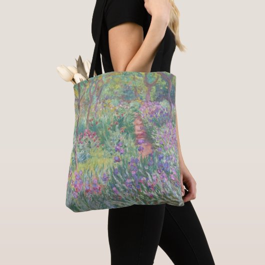 Garden in Giverny door Claude Monet Tote Bag (Dichtbij)