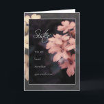 Garden Phlox Flower Birthday Kaart voor zus<br><div class="desc">Een mooie verjaardagskaart voor zuster is voorzien van een foto van perzik tuin phlox bloemen die is gewijzigd in photoshop om te verschijnen alsof het een waterverf schilderij. Zachte perzikbloemblaadjes op de bovenste laag met delicate witte rand en eronder, de kleuren zijn verzacht tot geel. Het gevoel laat haar weten...</div>