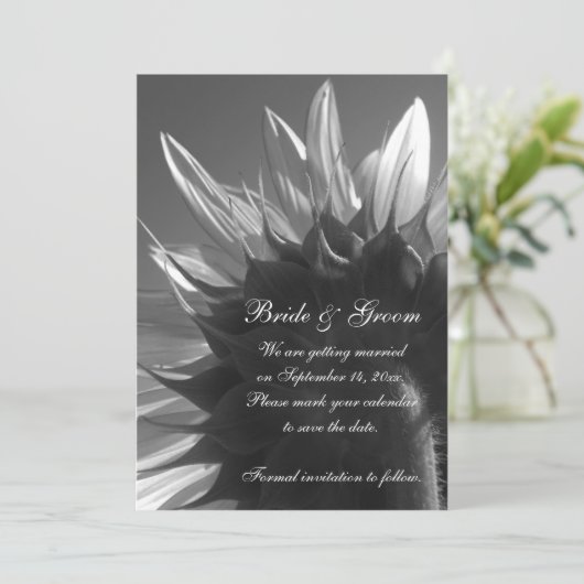 Garden Sunflower Wedding Save the Date Kaart (Staand voorkant)