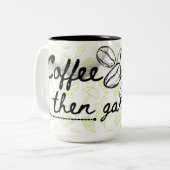 Garden theme coffee mug garden tools tweekleurige koffiemok (Voorkant links)