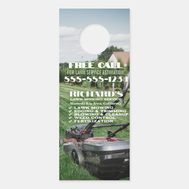 Gardener Lawn Care and Maintenance Door Hanger (Voorkant)