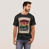 Gardening is mijn therapie t-shirt (Voorkant volledig)