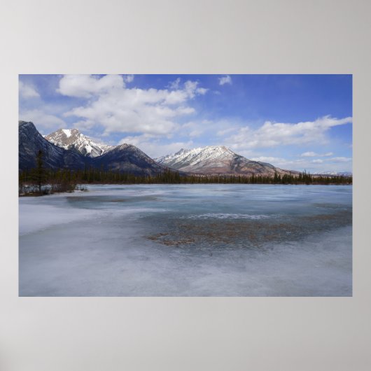 Gargoyle Mountain en Frozen Athabasca River Poster (Voorkant)