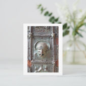 Gargoyle-paneel van de linkerdeur van het portaal, briefkaart (Staand voorkant)