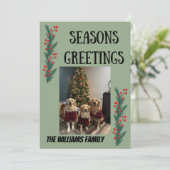 Garland and Berries Happy Holidays Card Feestdagenkaart (Staand voorkant)