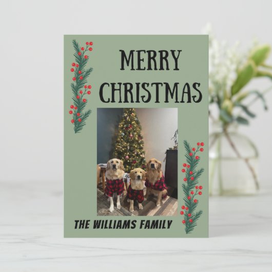 Garland and Berries Merry Christmas Card Feestdagenkaart (Staand voorkant)