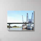 Garnalenschepen afgemeerd canvas afdruk (Voorkant)