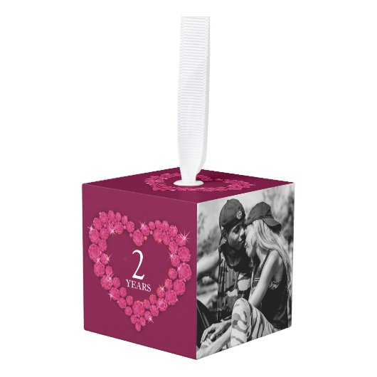 Garnet 2e trouwdag, foto twee foto decoratie (Voorkant hoekig)