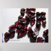 Garnet Bead Chips Poster (Voorkant)