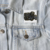 Garnet in natuurlijke vorm vierkante button 5,1 cm (In situ)