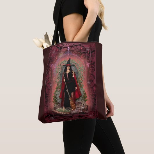 Garnet Witch en Red Dragon Tote Bag (Dichtbij)