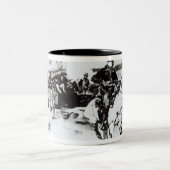 Garret brengt Billy het Kind in, 1880 Tweekleurige Koffiemok (Center)