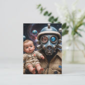 Gasmasker Alien met Baby in de ruimte Briefkaart (Staand voorkant)