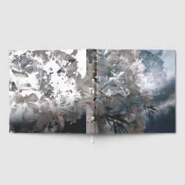 Gastenboek met lokale bloemen