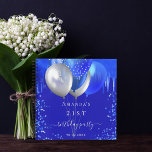 Gastenboek verjaardagsfeest koninklijke blauwe bal notitieboek<br><div class="desc">Een trendy koninklijke blauwe achtergrond met verfdruppelende blik,  faux zilveren en blauwe ballonnen. Pas een naam en een datum aan en voeg deze toe. Kan als partijgastenboek,  voor de planning van de partij of als partijgunsten worden gebruikt.</div>