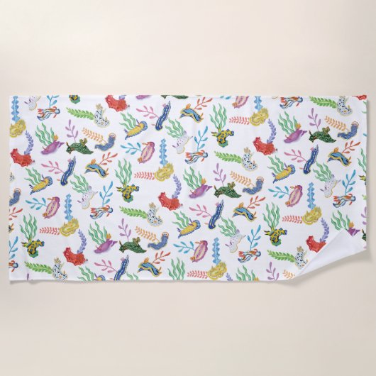 Gathering of Nudibranchs | Ocean Art Design Strandlaken (Voorkant)