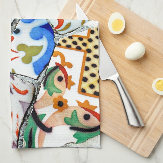 Gaudi's Park Guell Mosaic Tiles Theedoek (Quarter Fold)