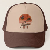 Gavin Newsom 2028 voor President Palm Tree Sunset Trucker Pet (Voorkant)