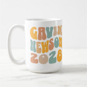 Gavin Newsom 2028 voor President Wavy Tekst Koffiemok (Links)