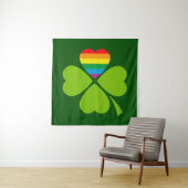 Gay Lucky Clover Wandkleed (In situ)