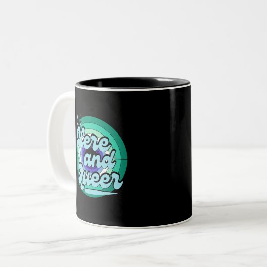 Gay Male Flag: LGBTQ - Hier en Queer Tweekleurige Koffiemok (Voorkant links)