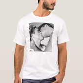 GAY MALE KISS T-SHIRT (Voorkant)
