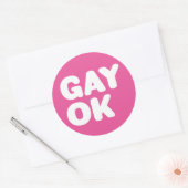 GAY OK Big Bold Letters White en roze Ronde Sticker (Envelop)