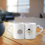 Gay paar koffie Mok set<br><div class="desc">Leuk,  modern retro,  uniek,  Mr en Mr mok set voor homoseksueel liefdeskoppel,  met harten en aangepaste namen aan de achterkant.</div>
