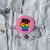 Gay Pride Fist Ronde Button 7,6 Cm (In situ)