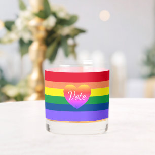 Gay Pride LGBTQ stemmen Rainbow 2024 Verkiezingen Whisky Glas