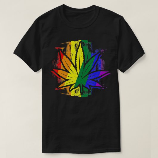 Gay Pride - LGBTQ Stoner - Pot Leaf - Rainbow Flag T-shirt (Design voorkant)