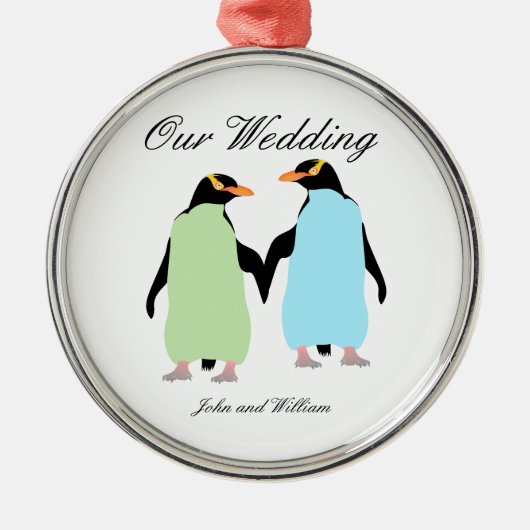 Gay Pride Penguins Holding Hands Metalen Ornament (Voorkant)