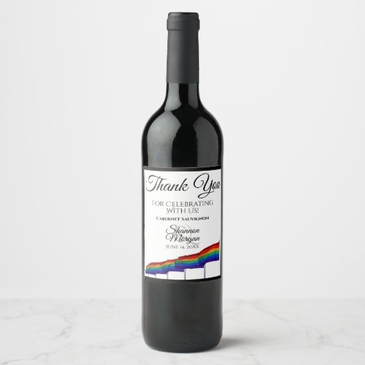 Gay Pride Rainbow Flag Weddenschap Wine Bottle Lab Wijn Etiket (Voorkant)
