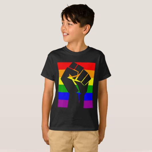 Gay Pride Resist Fist Rainbow Flag LGBTQ Shirt (Voorkant volledig)