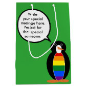 Gay Pride Talking Ms Penguin gepersonaliseerd Medium Cadeauzakje (Voorkant)